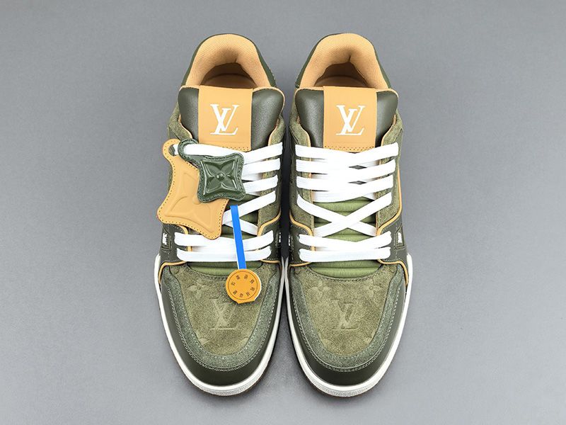 LV Trainer Sneaker 149
