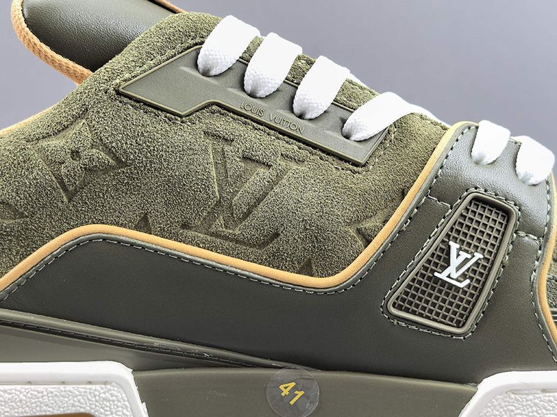 LV Trainer Sneaker 149