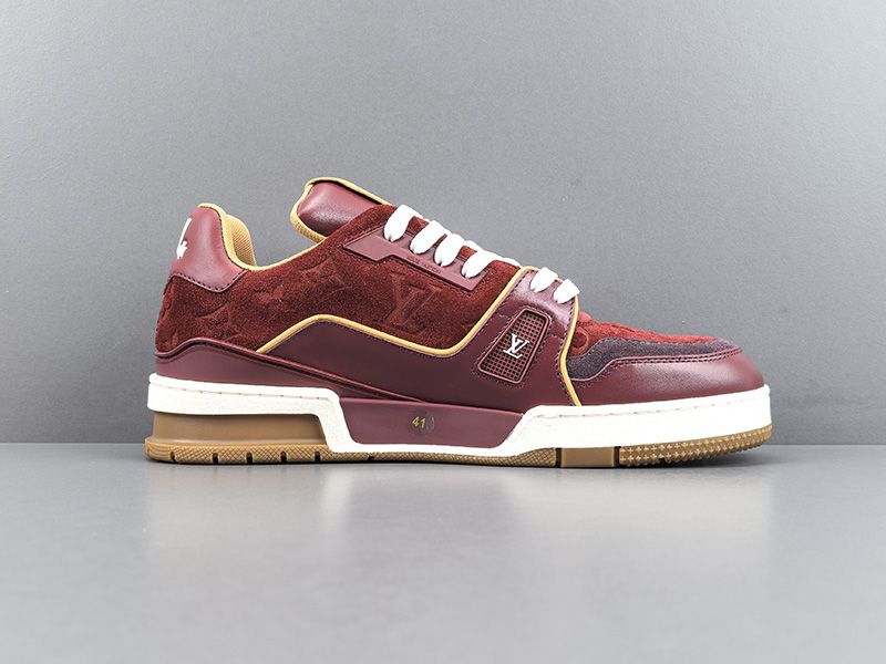 LV Trainer Sneaker 151