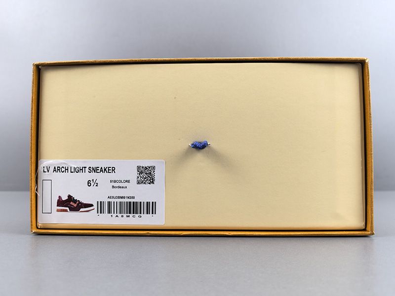 LV Trainer Sneaker 151