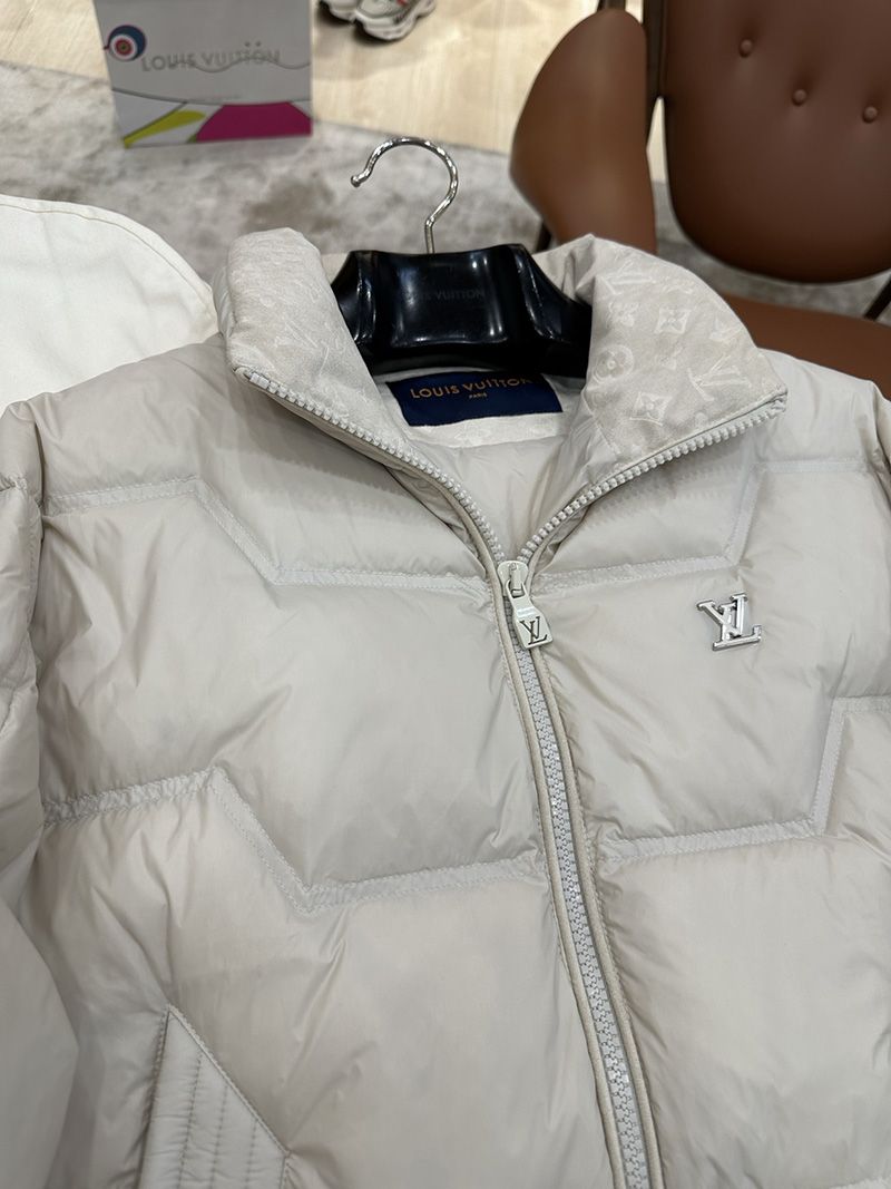 LV Down jacket 106