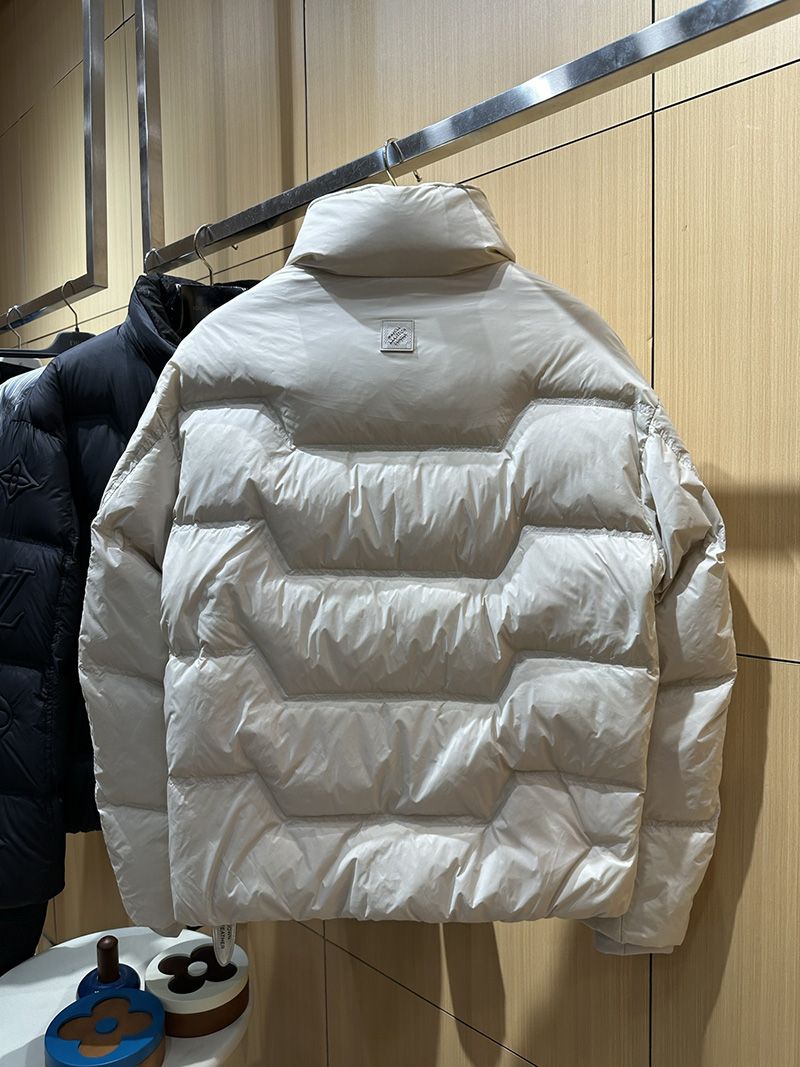 LV Down jacket 106