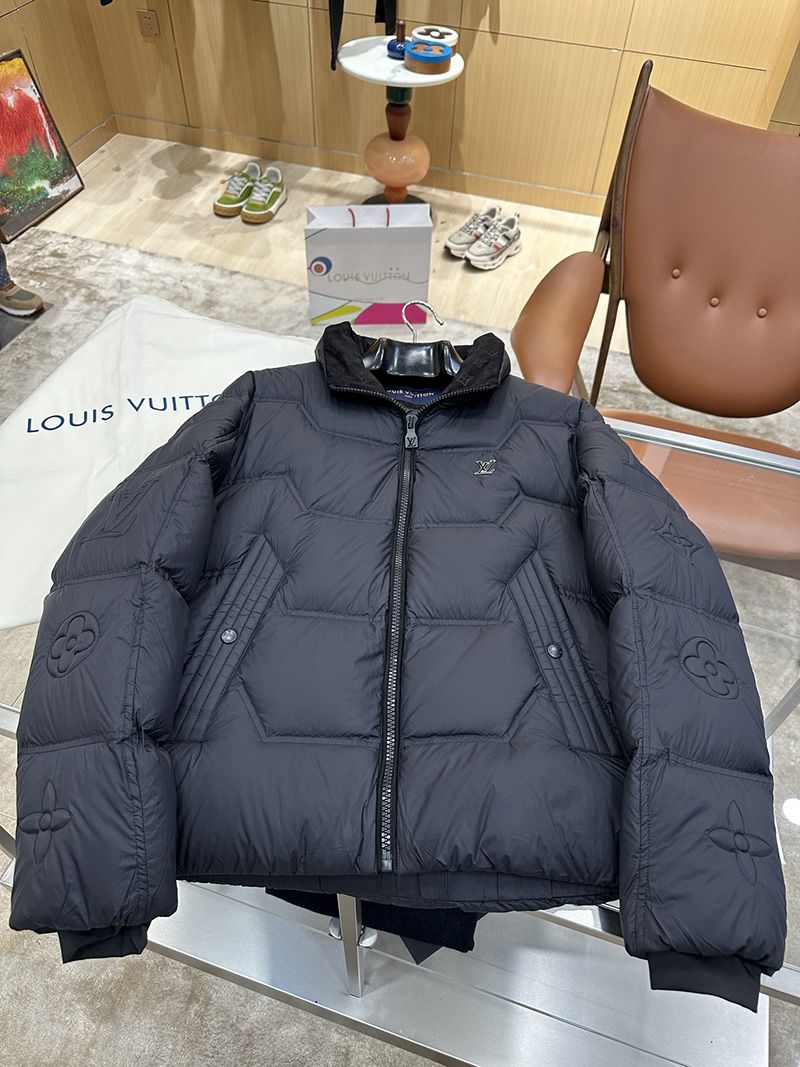 LV Down jacket 105