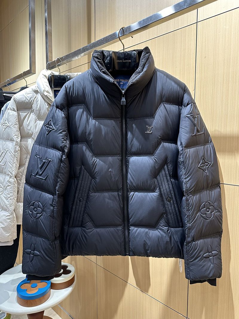 LV Down jacket 105