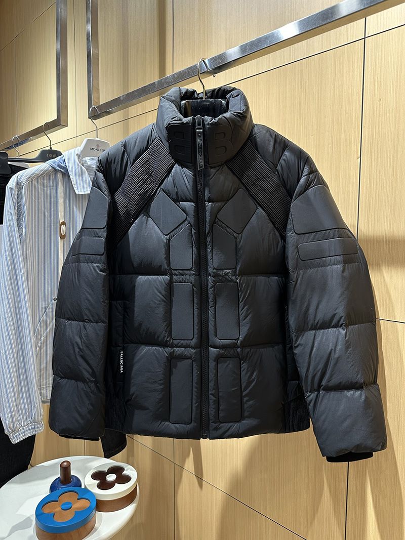 Balenciaga Down jacket 020