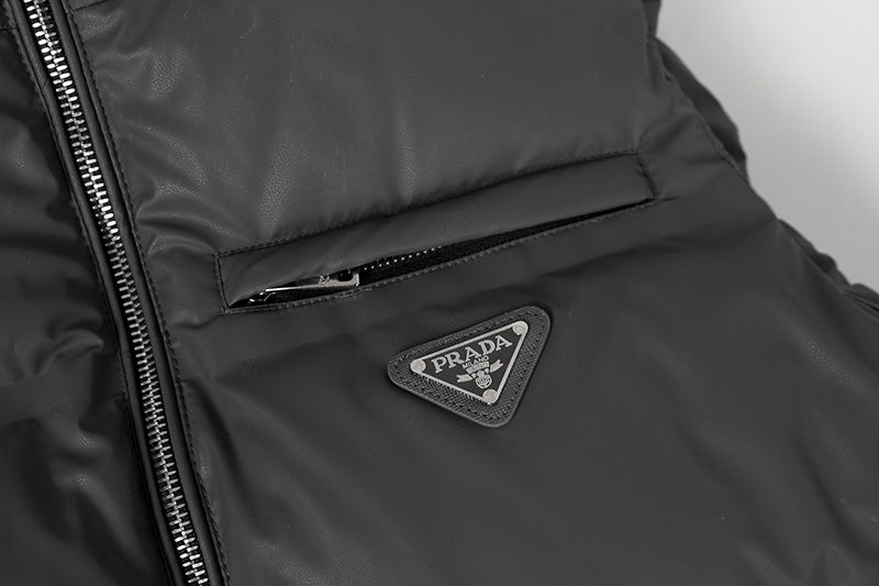 Prada Vest 016