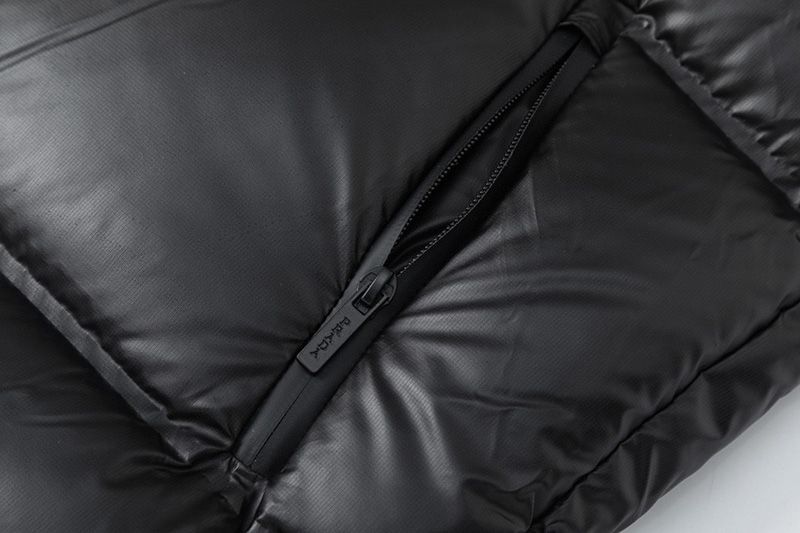 Prada Vest 017