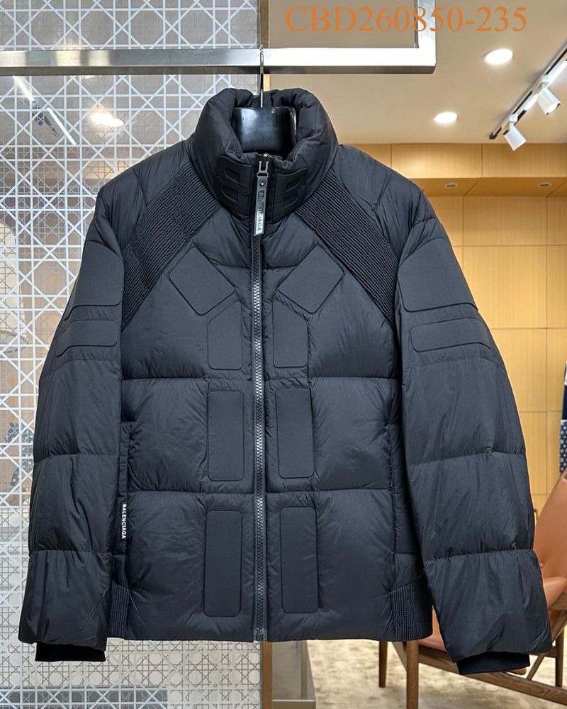 Balenciaga Down jacket 020