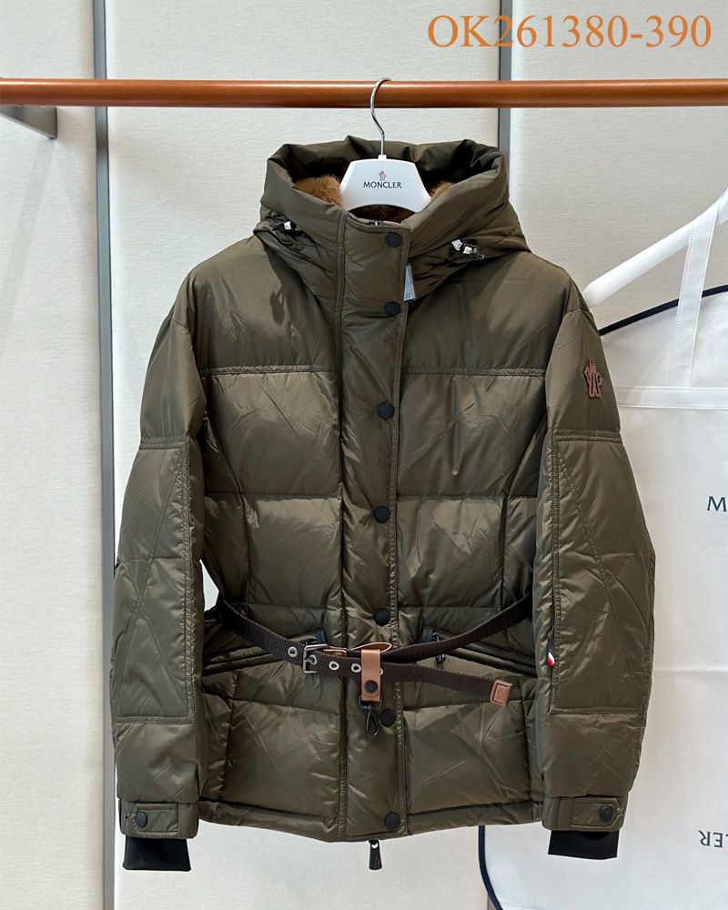 Moncler Wmns Down jacket 021