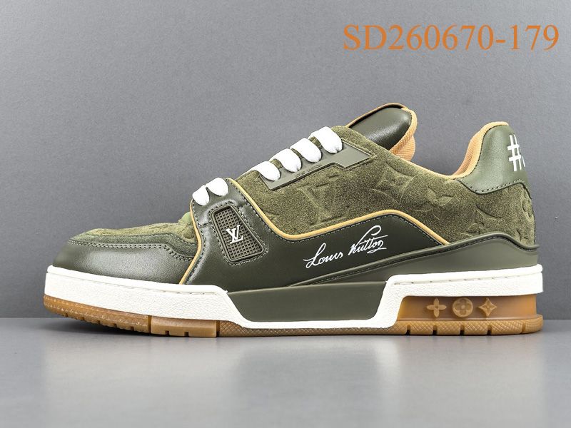 LV Trainer Sneaker 149